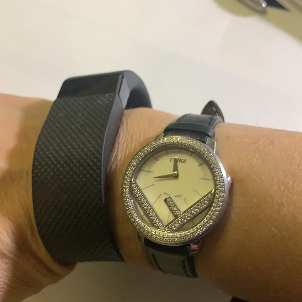 * Fitbit Charge‎ HR * black